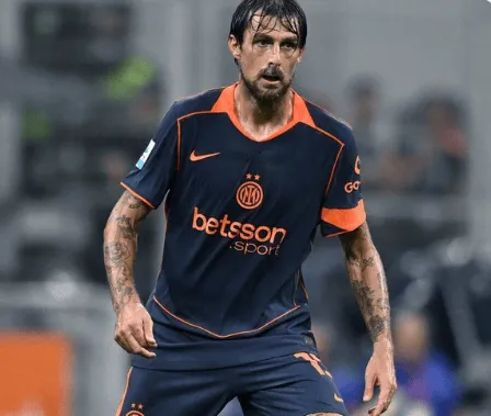 官方网站-阿切尔比对阿森纳完成7次拦截，创造本赛季欧冠单场纪录