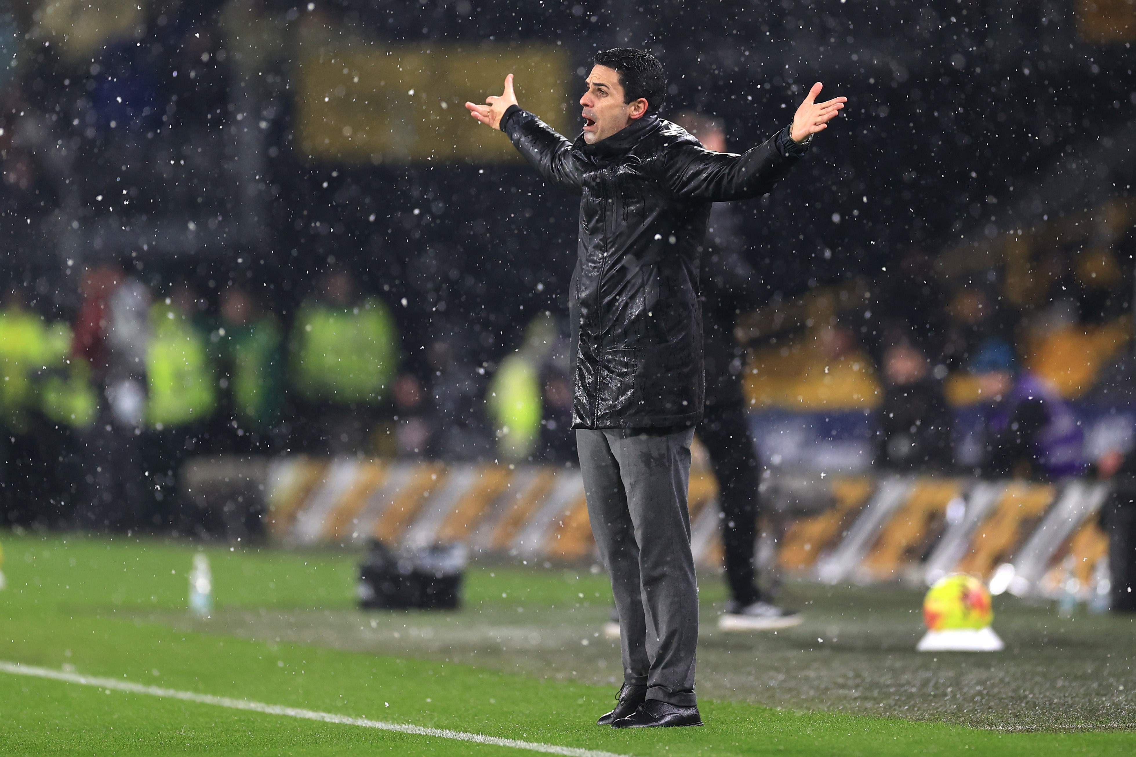 体育游戏-本赛季英超阿森纳平均每次角球耗时44秒,是所有球队中最长