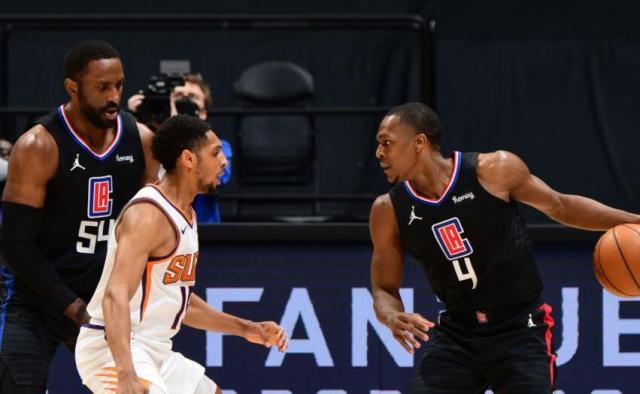 亚博体育-拯救快艇还靠绿军帮！隆多专打硬仗 卡椒更有底气