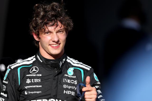 F1中国站安东内利创最年轻杆位纪录 梅奔包揽头排